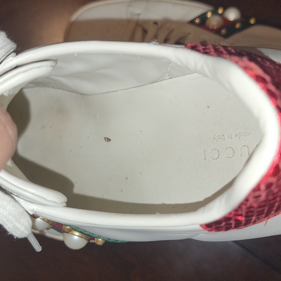 Authentic Gucci shoes - Picture 11 of 15